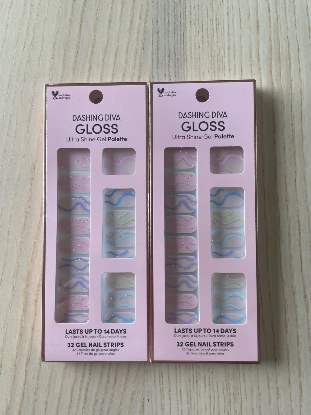 Dashing Diva Gloss Ultra Shine Gel Nail Strips - Press on nails